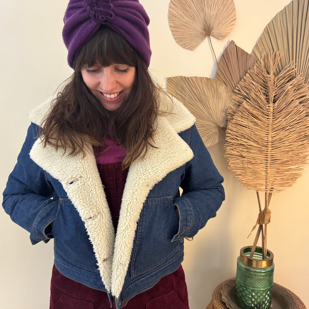 
                      
                        NEU: Upgecycelte Secondhand Jacken
                      
                    