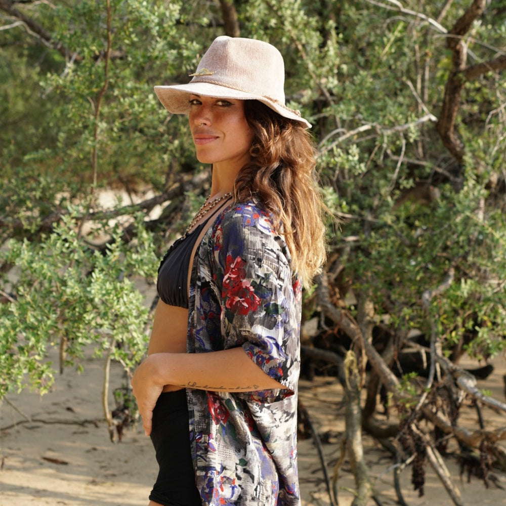
                      
                        Upcycling Kimonos Sommer
                      
                    
