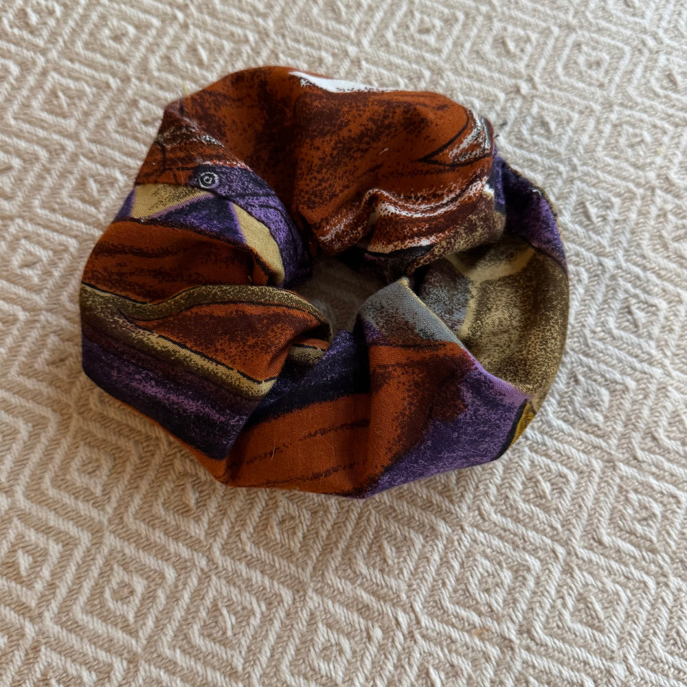
                      
                        NEU: Upgecycelte Scrunchies
                      
                    