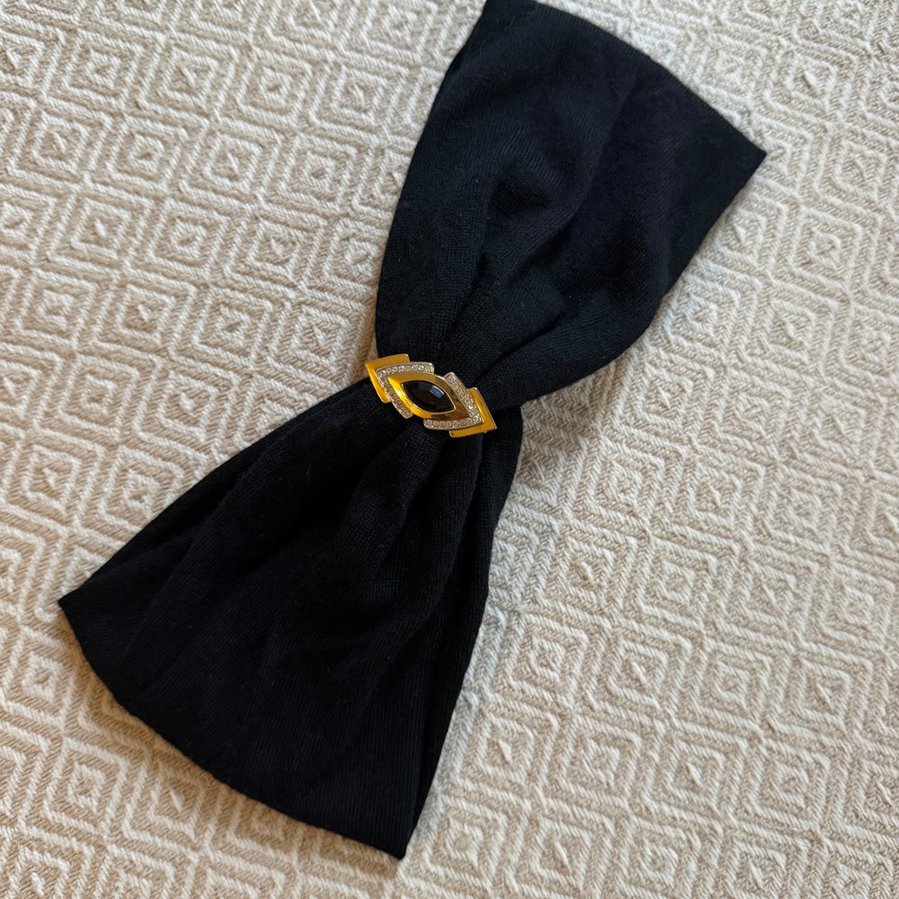 
                      
                        Brooch Headbands Wool
                      
                    