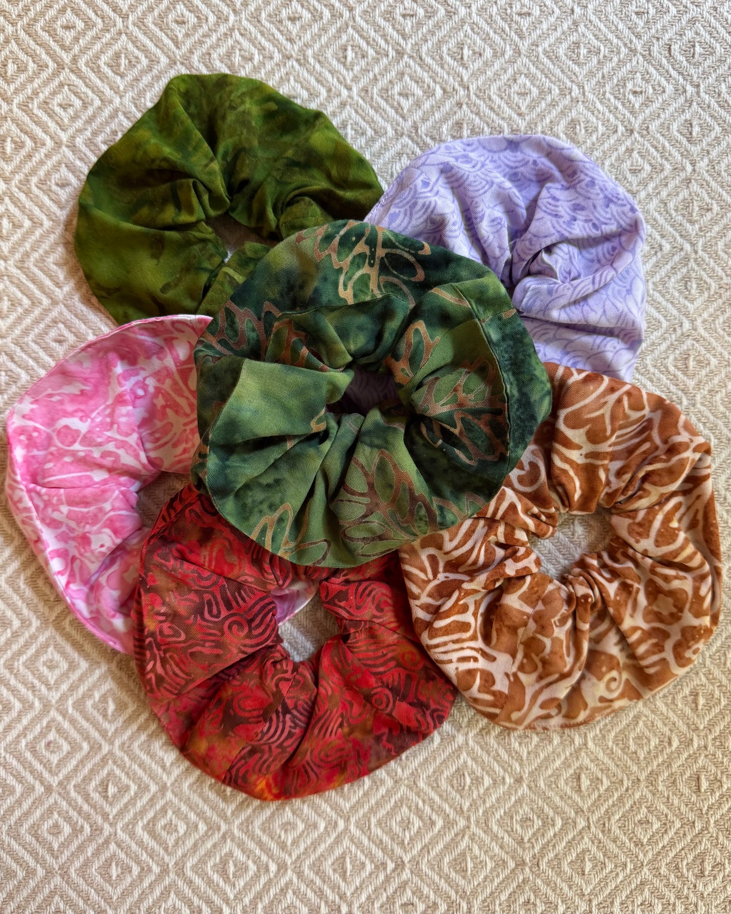NEU: Scrunchies // Cosyno Edition