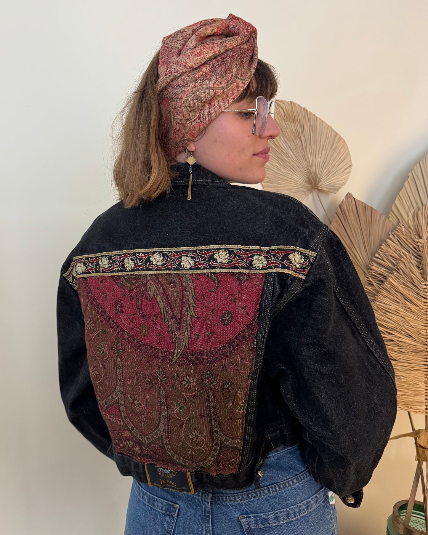 NEU: Upgecycelte Secondhand Jacken