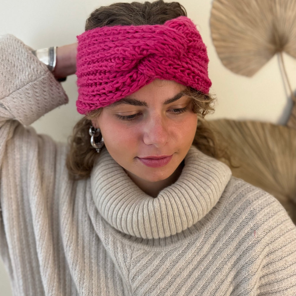 
                      
                        NEU: Turban-Strickstirnbänder
                      
                    