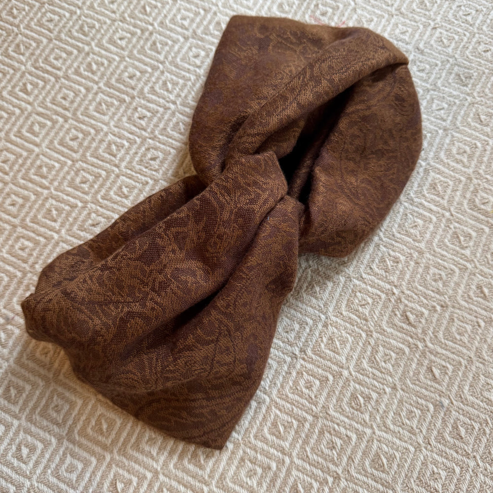 
                      
                        Upcycled Cloth Band Golden Paisley 
                      
                    