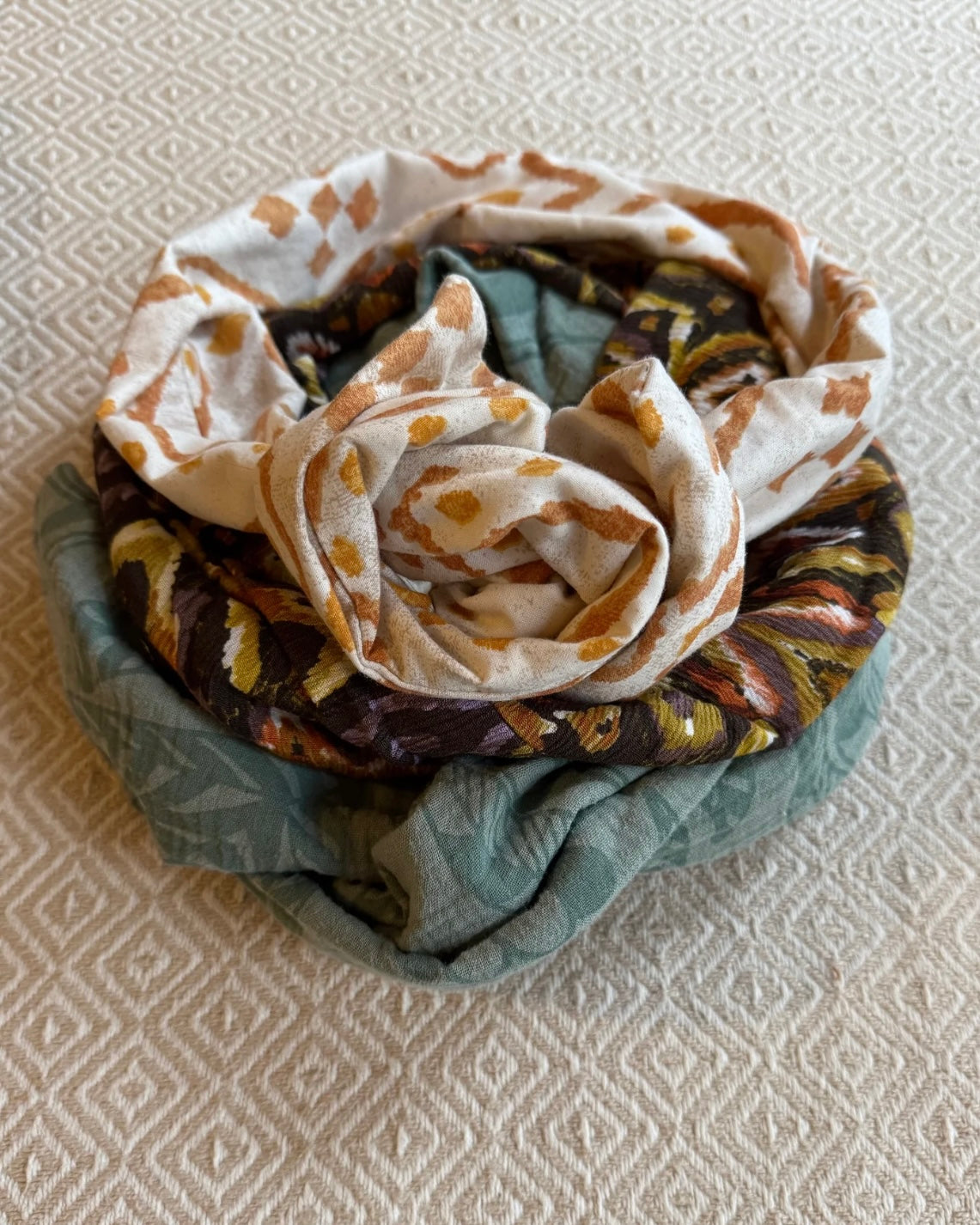 Draht-Trullas Gemustert