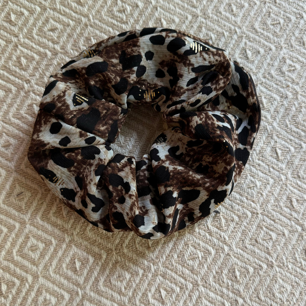 
                      
                        Upgecycelte Pocket Scrunchies
                      
                    
