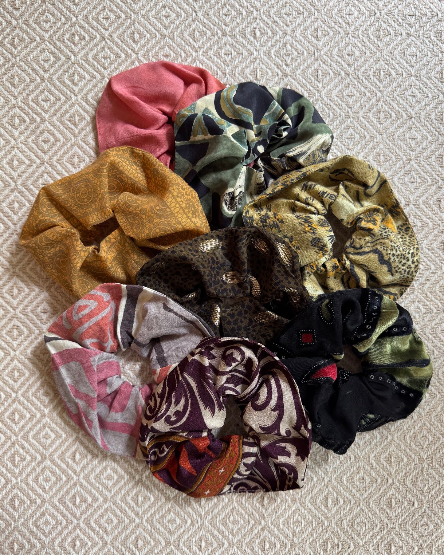 NEU: Upgecycelte Scrunchies