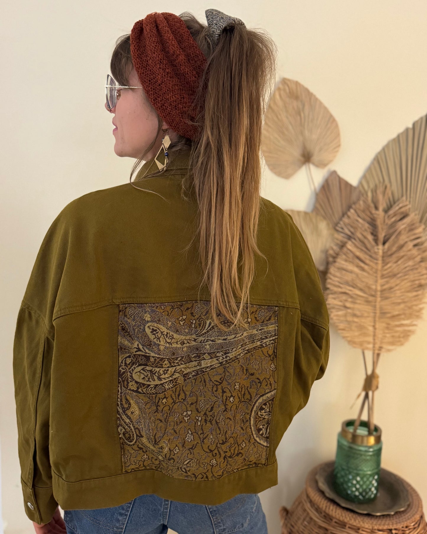 NEU: Upgecycelte Secondhand Jacken