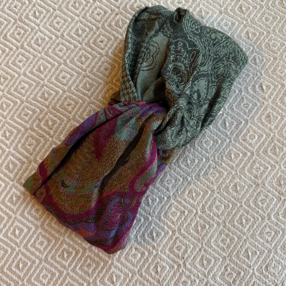 
                      
                        Tuchbänder Paisley Love
                      
                    