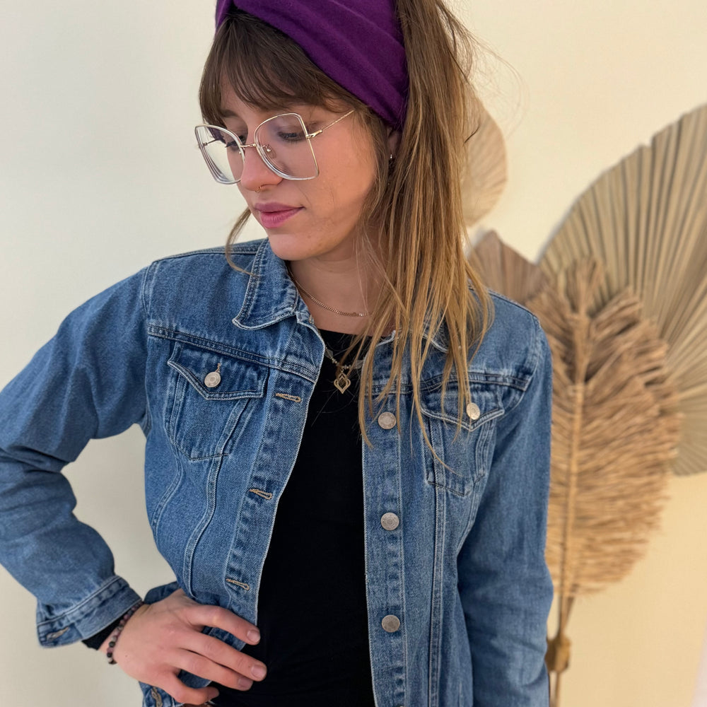 
                      
                        NEU: Upgecycelte Secondhand Jacken
                      
                    