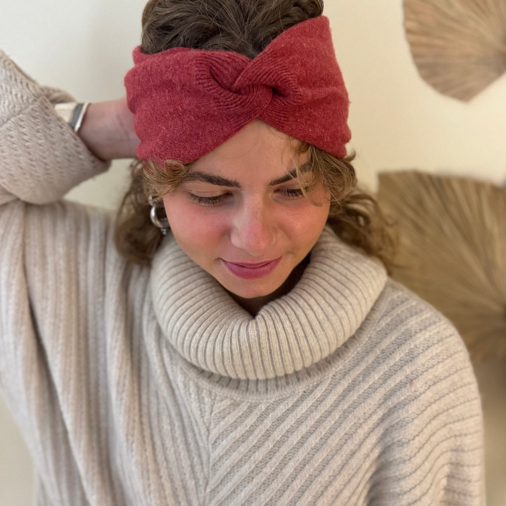 
                      
                        NEU: Upcycling Stirnbänder
                      
                    
