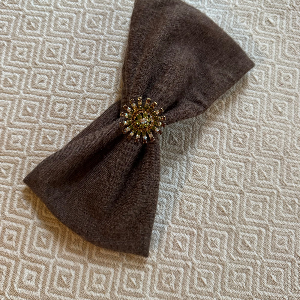
                      
                        Brooch Headbands Wool
                      
                    