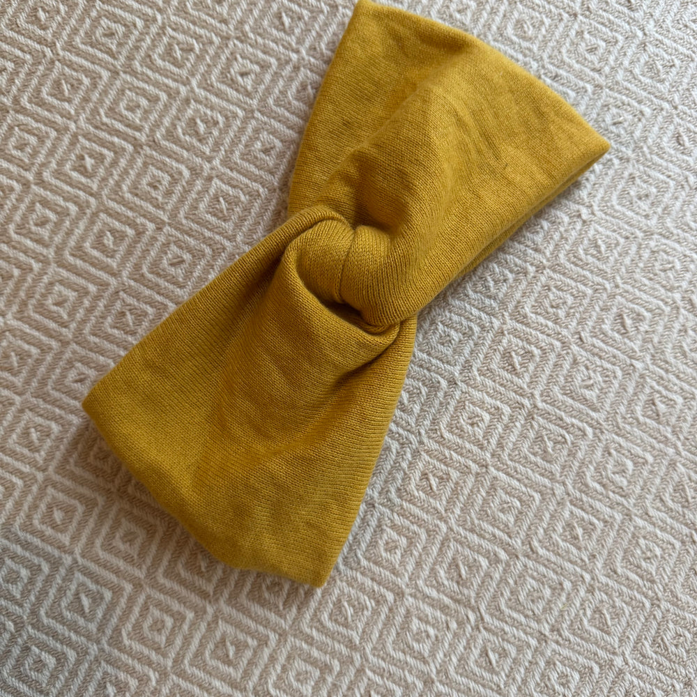 
                      
                        NEU: Upcycling Stirnbänder
                      
                    