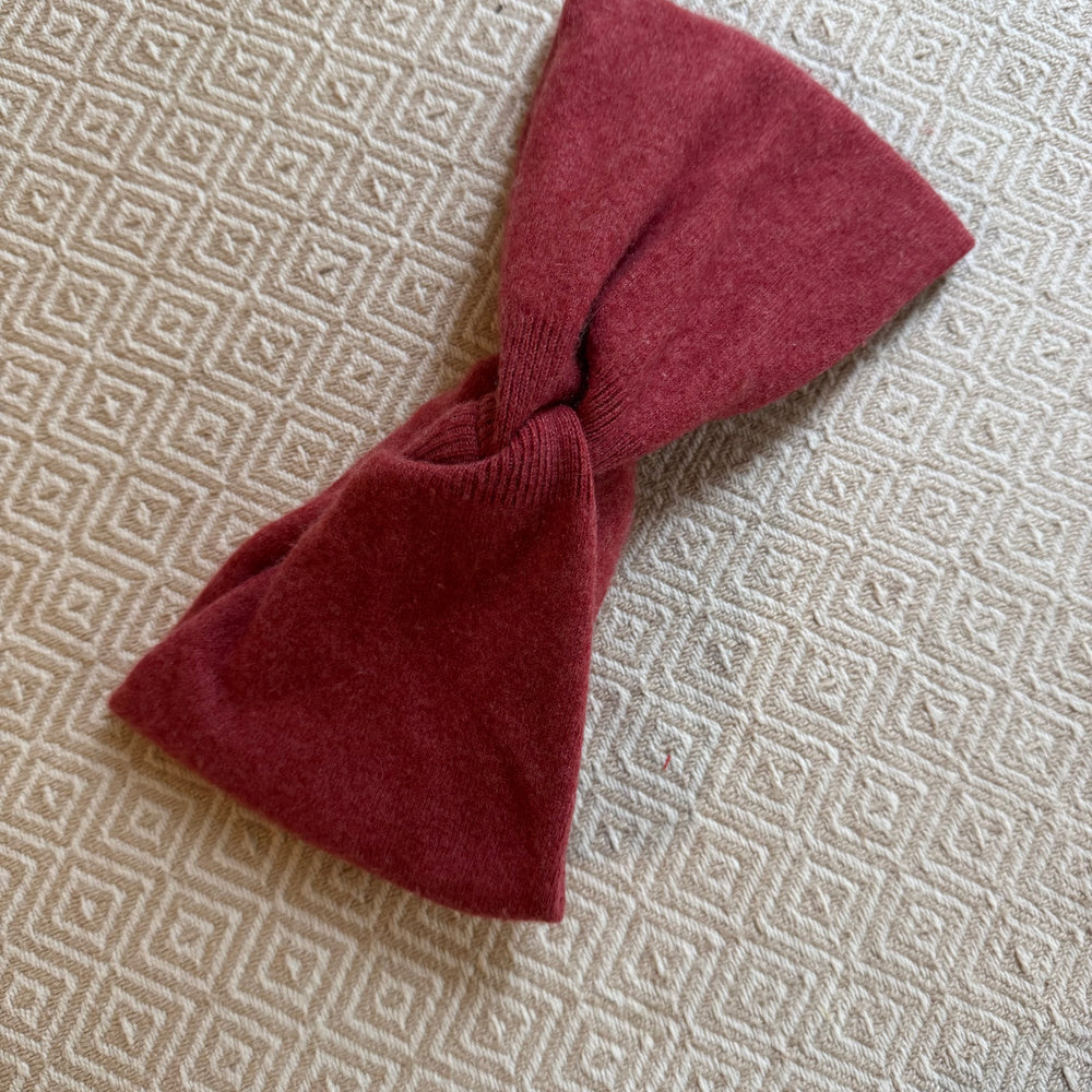 
                      
                        NEU: Upcycling Stirnbänder
                      
                    