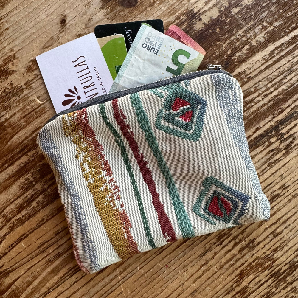 NEU: Upgecycelte Täschchen